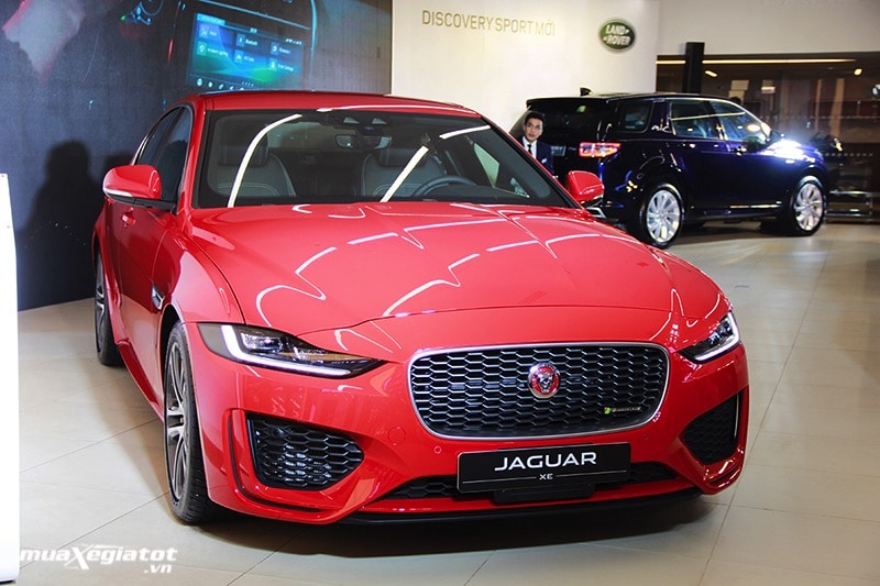 Giá xe Jaguar XE 2022: giá lăn bánh & mua xe trả góp